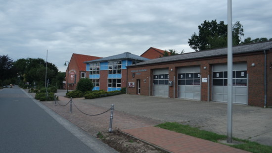 Grundschule Neetze und Feuerwehr